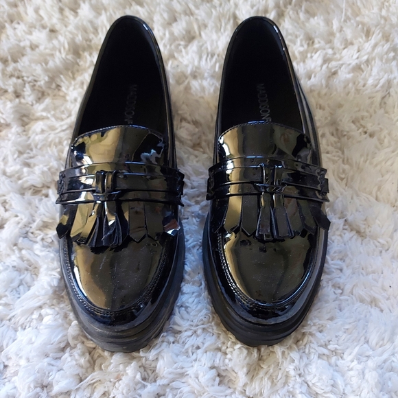 Maddison Shoes - Maddison Black Loafers Size 7
